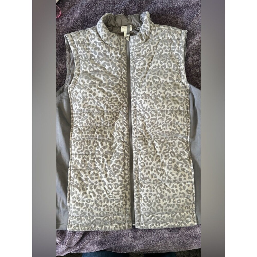 Weekends by Chicos Puffer Quilted Gray Leopard Animal Print Vest Size 3 Large